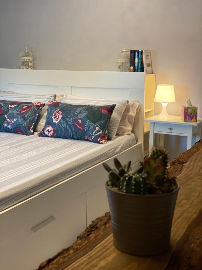 Suite In Oltrepo' Pavese Montescano Bagian luar foto